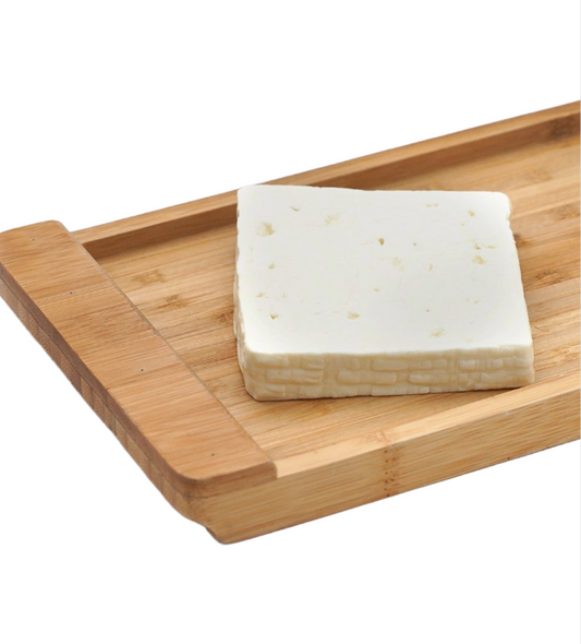 DRY AND RAW SHEEP FETA